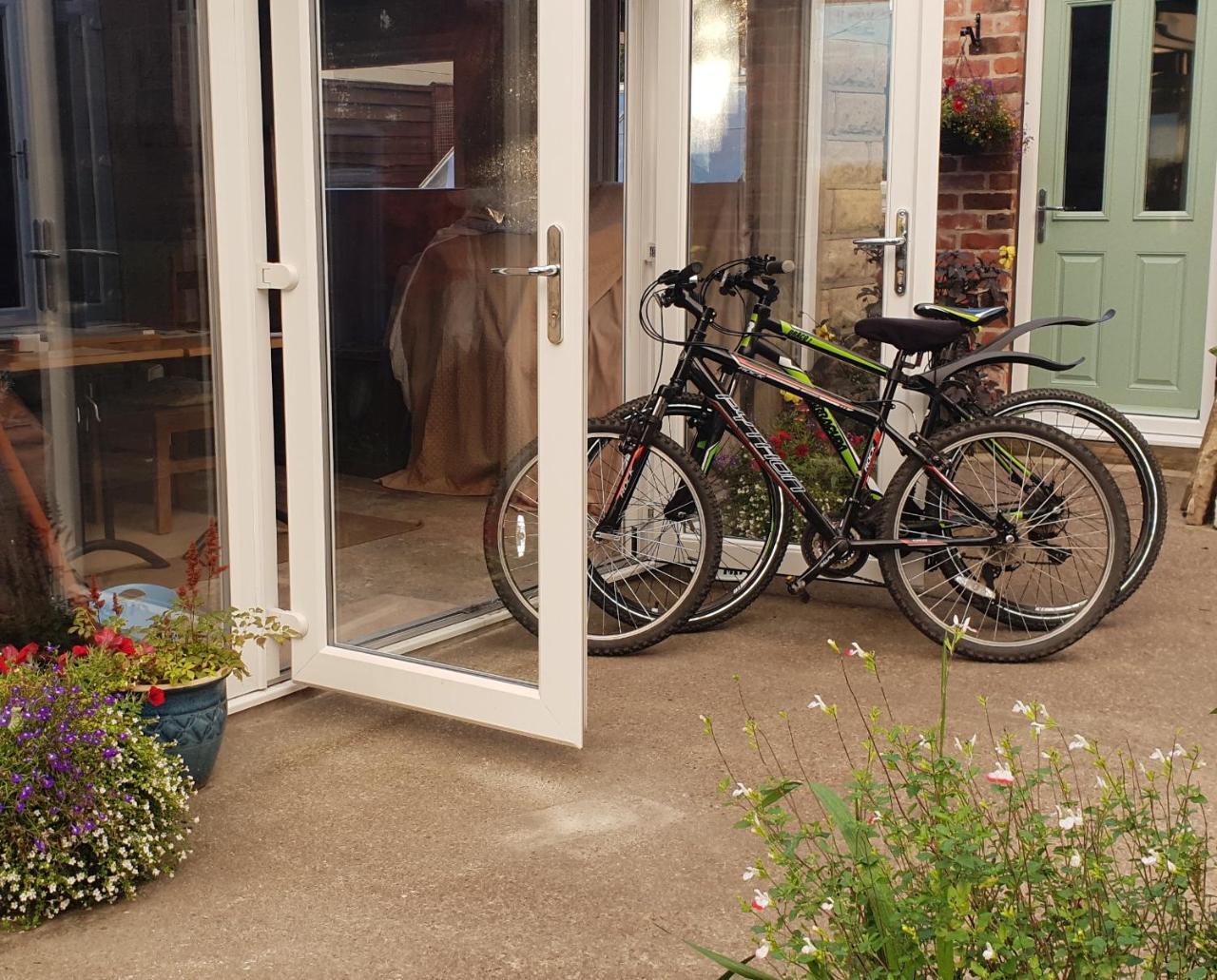 Bed and Breakfast Lyndene Penistone Exterior foto